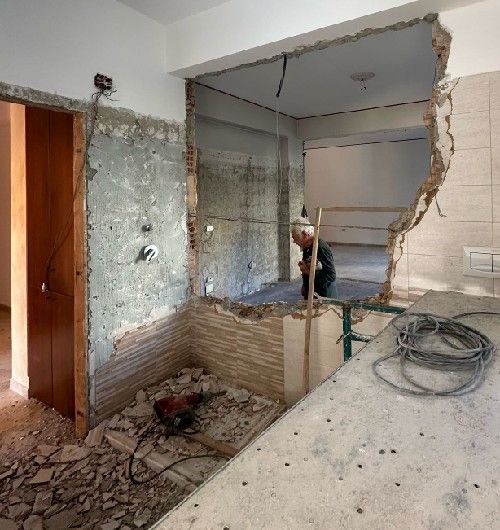 cantiere operativo in ristrutturazione appartamento privato